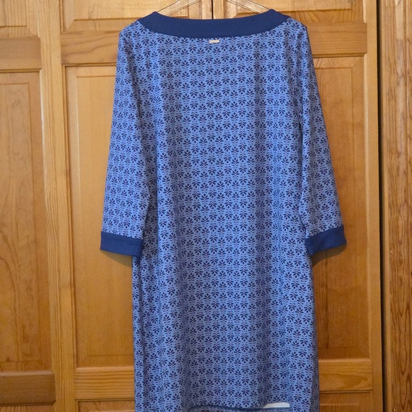 Cabana Life XL Blue Floral Print 3/4 Sleeve Dress with Pocket New - Picture 5 of 8